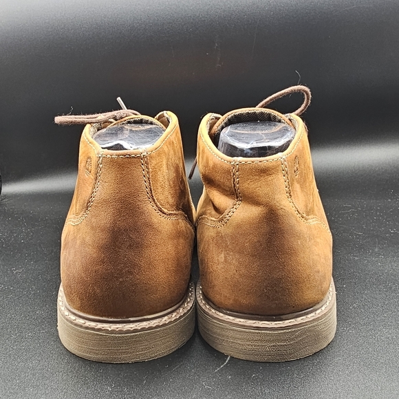 Timberland Men\'s Brown Leather Chukka Boots main image 10